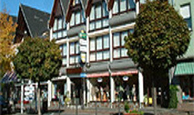 Hotel St  Pierre Exterior