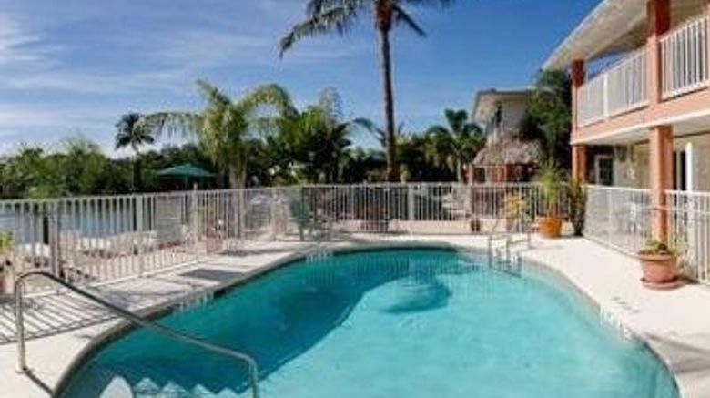 <b>Manatee Bay Inn Pool</b>. Images powered by <a href="https://www.leonardoworldwide.com/" title="Leonardo Worldwide" target="_blank">Leonardo</a>.