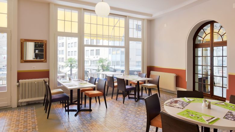 <b>Hotel Helvetie Restaurant</b>. Images powered by <a href="https://www.leonardoworldwide.com/" title="Leonardo Worldwide" target="_blank">Leonardo</a>.