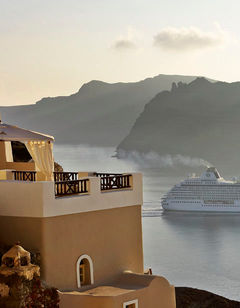 Art Maisons Aspaki and Oia Castle Hotel
