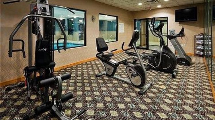 Holiday Inn Express Hotel & Suites Health Club