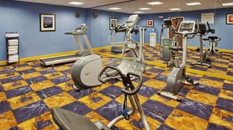 Holiday Inn Express Hotel & Suites Health Club