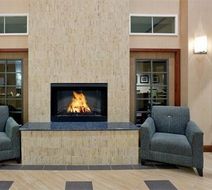 Holiday Inn Express & Suites Sequim Lobby