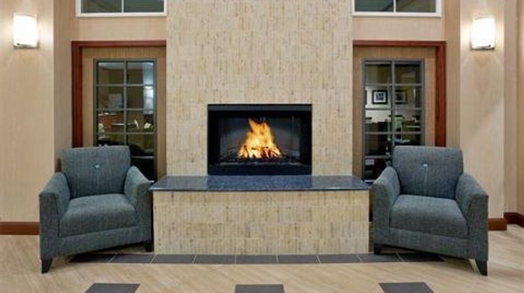 Holiday Inn Express & Suites Sequim Lobby