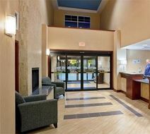 Holiday Inn Express & Suites Sequim Lobby