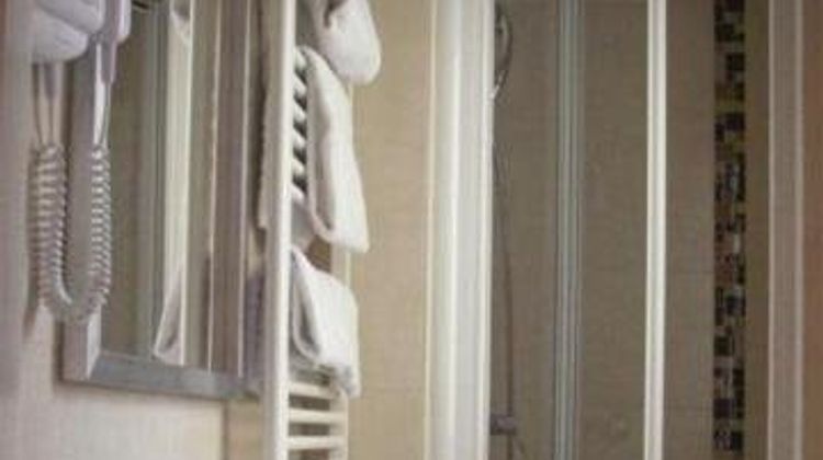 Amelie Hotel Room