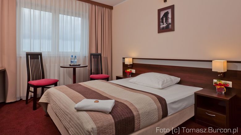 <b>Amber Hotel Room</b>. Images powered by <a href="https://www.leonardoworldwide.com/" title="Leonardo Worldwide" target="_blank">Leonardo</a>.