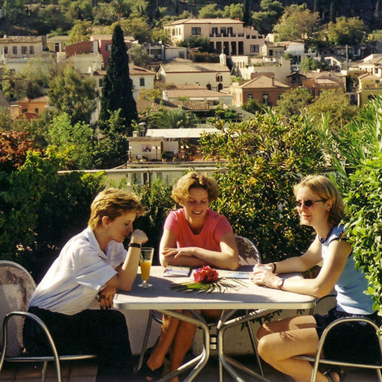 Plaka Hotel