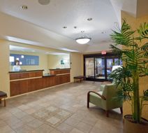 Holiday Inn Express Lobby