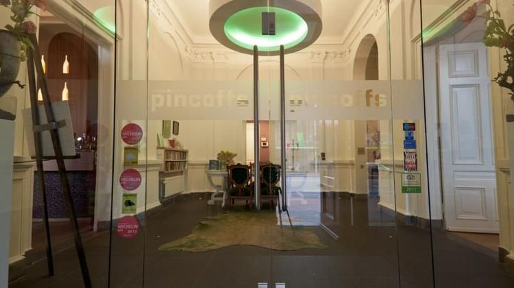 Suitehotel Pincoffs Lobby