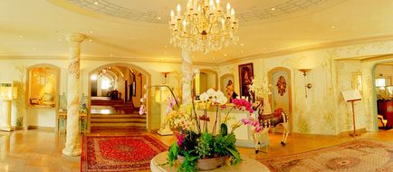 Residenz Heinz Winkler Lobby