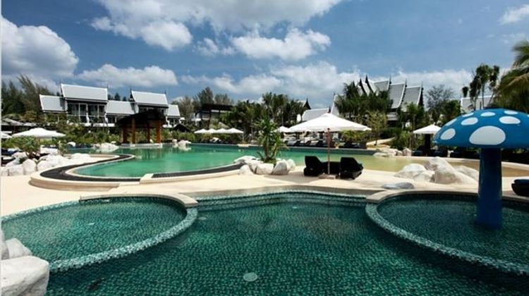 Maikhao Dream Natai Beach Resort & Spa Lobby