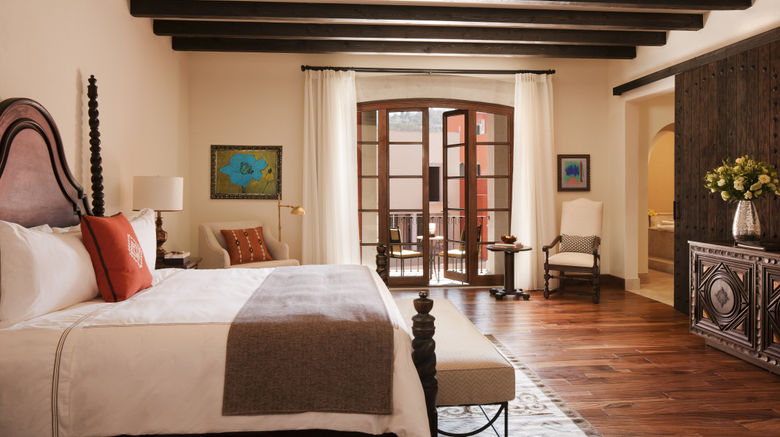 <b>Rosewood San Miguel de Allende Room</b>. Images powered by <a href="https://www.leonardoworldwide.com/" title="Leonardo Worldwide" target="_blank">Leonardo</a>.