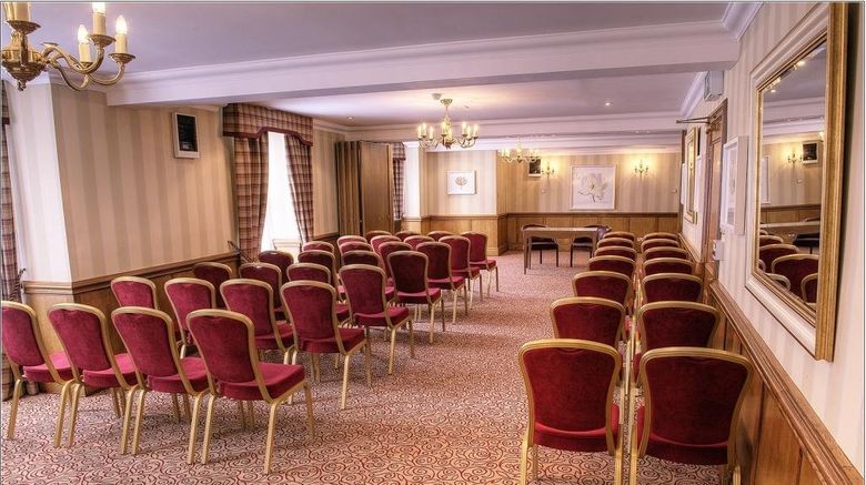 <b>Wentbridge House Meeting</b>. Images powered by <a href="https://www.leonardoworldwide.com/" title="Leonardo Worldwide" target="_blank">Leonardo</a>.