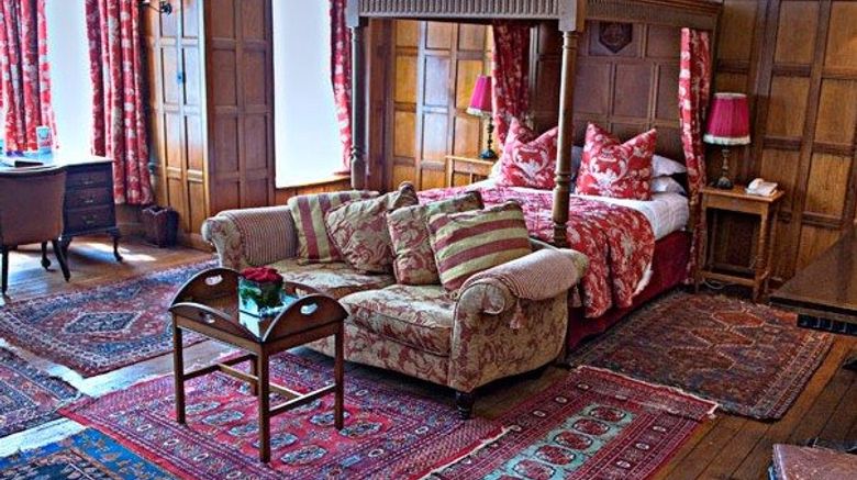 <b>Wentbridge House Room</b>. Images powered by <a href="https://www.leonardoworldwide.com/" title="Leonardo Worldwide" target="_blank">Leonardo</a>.