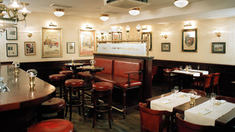 Rus Hotel Restaurant