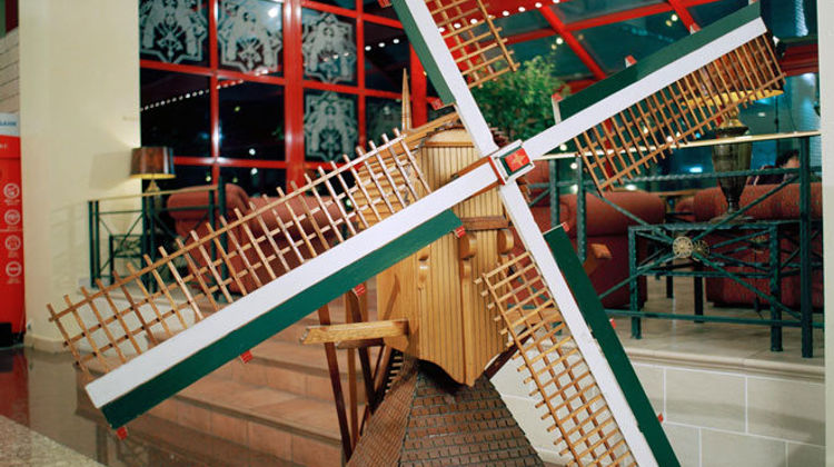 Rus Hotel Lobby