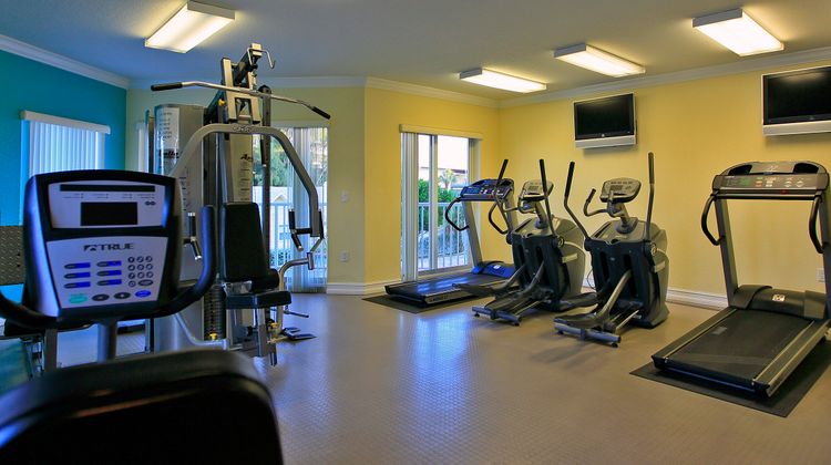 Sunset Vistas Beachfront Suites Health Club