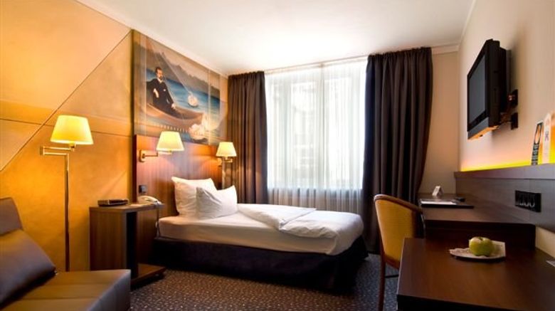 <b>Hotel Koenig Ludwig II Room</b>. Images powered by <a href="https://www.leonardoworldwide.com/" title="Leonardo Worldwide" target="_blank">Leonardo</a>.