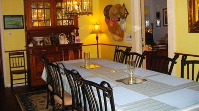<b>Tybee Island Inn Restaurant</b>. Images powered by <a href="https://www.leonardoworldwide.com/" title="Leonardo Worldwide" target="_blank">Leonardo</a>.