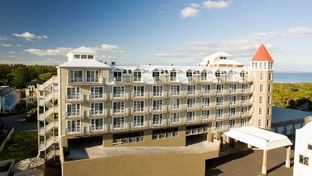 Deep Blue Hotel & Hot Springs