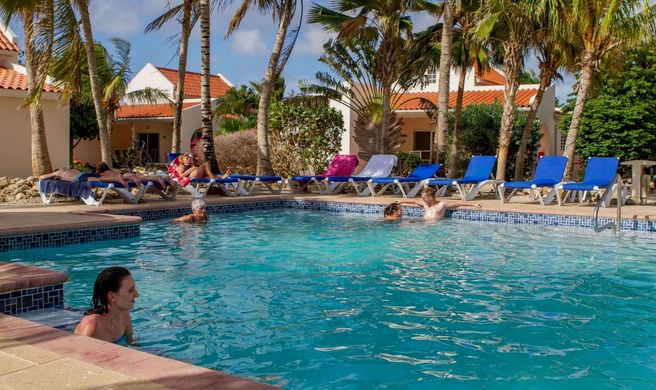 Hamlet Oasis Resort Exterior