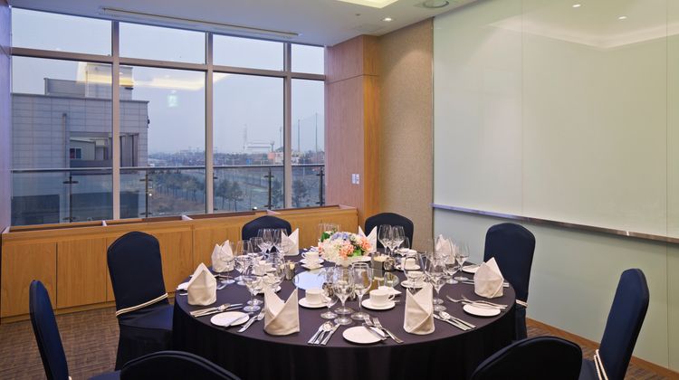Holiday Inn Gwangju Meeting