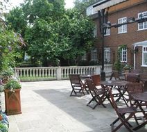 Warren Lodge Exterior