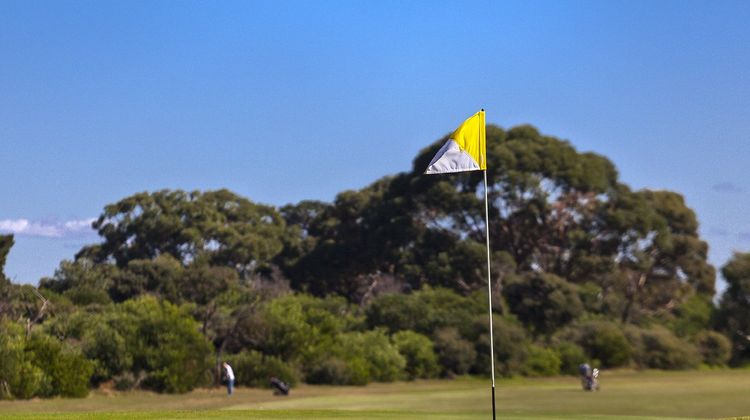 Quest Cheltenham Serviced Apartments Golf
