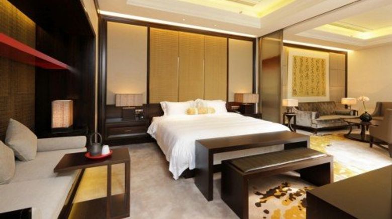 <b>Eadry Royal Garden Hotel Room</b>. Images powered by <a href="https://www.leonardoworldwide.com/" title="Leonardo Worldwide" target="_blank">Leonardo</a>.