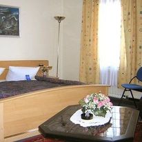Hotel Garni Djaran