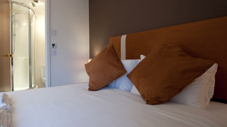<b>The Spires Serviced Apartments Aberdeen Suite</b>. Images powered by <a href="https://www.leonardoworldwide.com/" title="Leonardo Worldwide" target="_blank">Leonardo</a>.