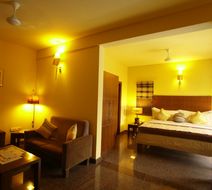 JuSTa - The Residence Indiranagar Room