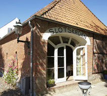 Schackenborg Slotskro Exterior