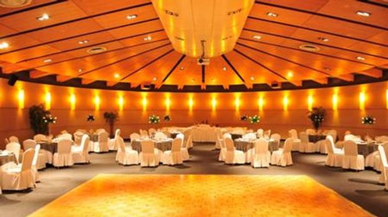 <b>Enjoy Vina del Mar Ballroom</b>. Images powered by <a href="https://www.leonardoworldwide.com/" title="Leonardo Worldwide" target="_blank">Leonardo</a>.