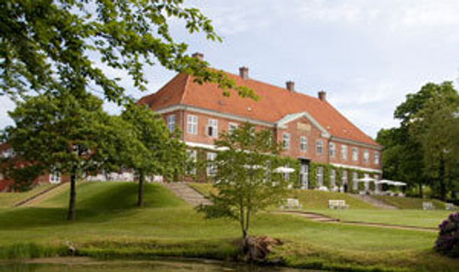 Hindsgavl Slot Exterior