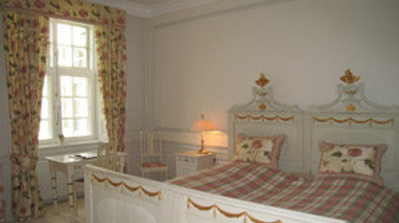 <b>Skjoldenaesholm Hotel Room</b>. Images powered by <a href="https://www.leonardoworldwide.com/" title="Leonardo Worldwide" target="_blank">Leonardo</a>.