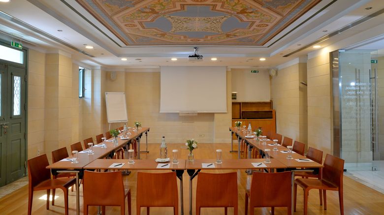 <b>Hotel Eridanus Meeting</b>. Images powered by <a href="https://www.leonardoworldwide.com/" title="Leonardo Worldwide" target="_blank">Leonardo</a>.