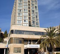 Shalom Hotel Jerusalem Exterior