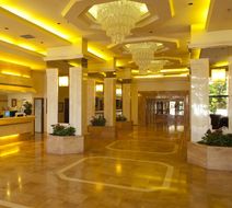 Shalom Hotel Jerusalem Lobby