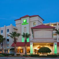 Holiday Inn Hotel & Suites
