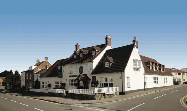 Malt House Hotel Exterior