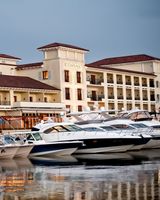 Delamar Greenwich Harbor