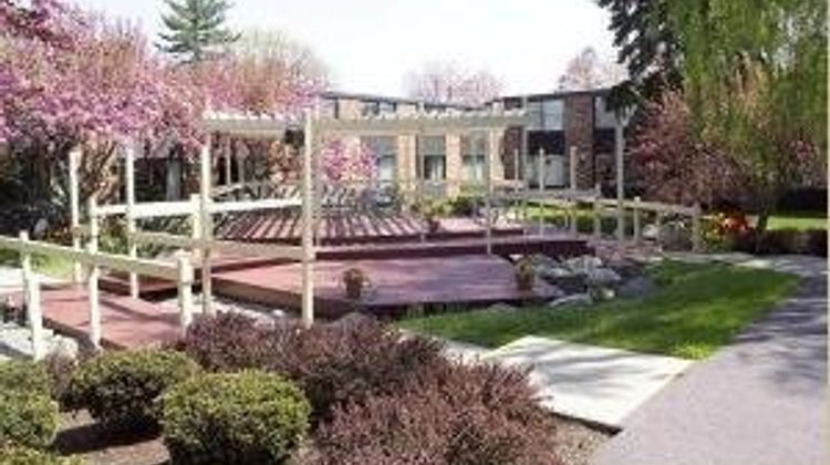 Fireside Inn & Suites Exterior