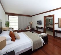 Jaypee Greens Golf & Spa Resort Room