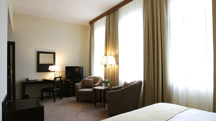 Grand Palace Hannover Room