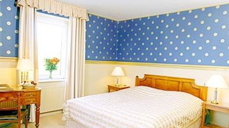 Hotel Plaza Room