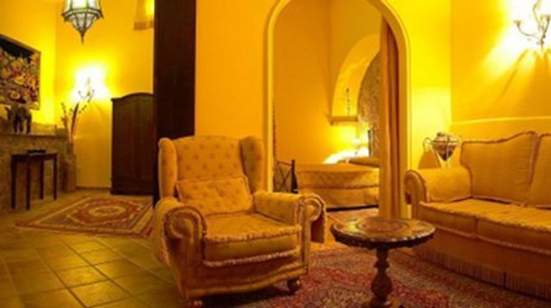 <b>Castello Di San Marco Suite</b>. Images powered by <a href="https://www.leonardoworldwide.com/" title="Leonardo Worldwide" target="_blank">Leonardo</a>.