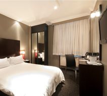 Manhattan Hotel Room