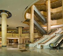 Silver Land Hotel Dongguan Lobby